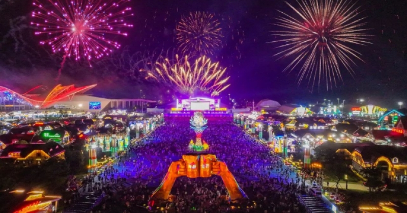 開(kāi)啟“歡動(dòng)”模式！第34屆青島國(guó)際啤酒節(jié)在金沙灘啤酒城盛大開(kāi)幕